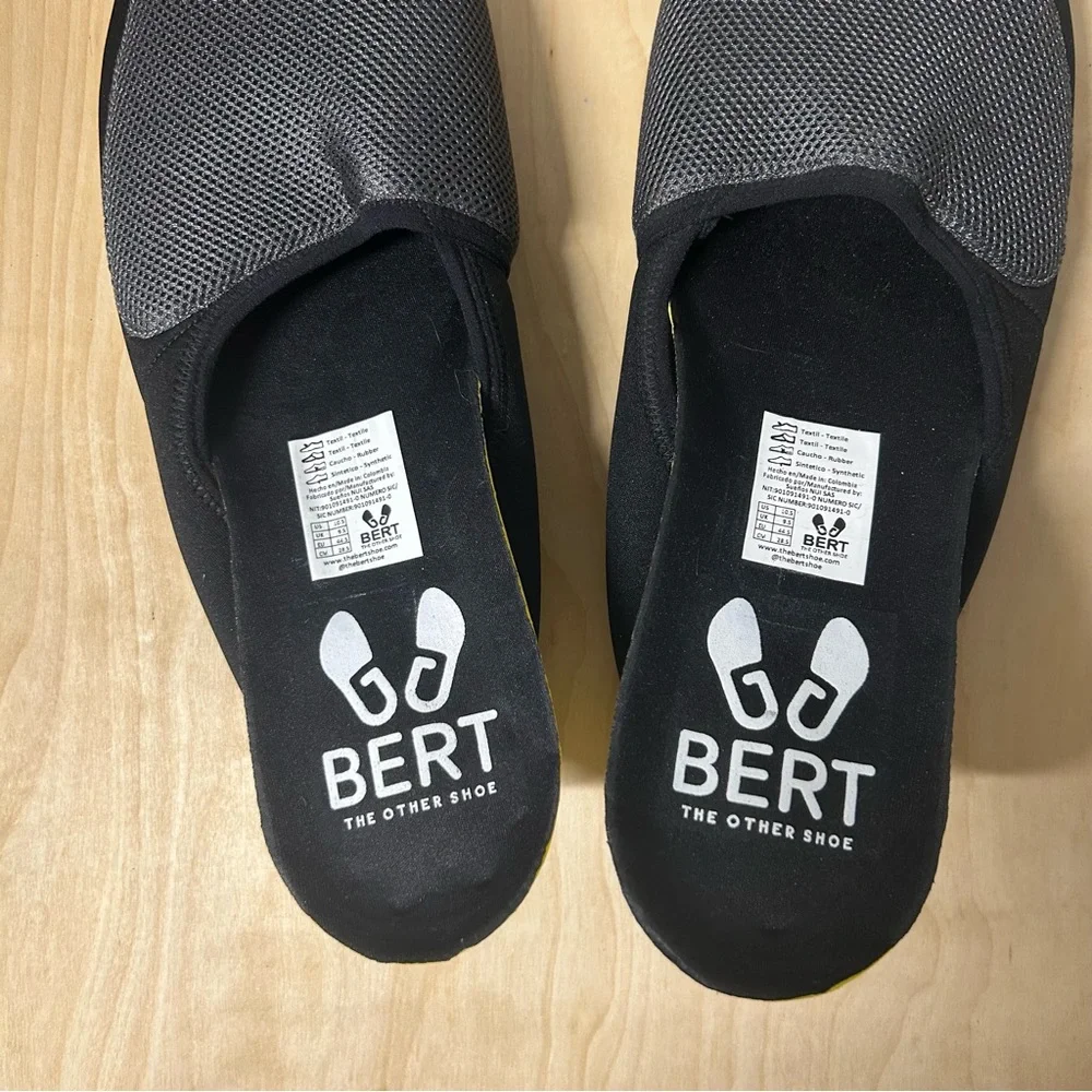 NWOT Bert Neoprene Upper Pre/Post-activity Shoe Men’s Black/Gray Slip-On Sz.10.5